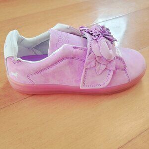 Kids Pink Sneakers